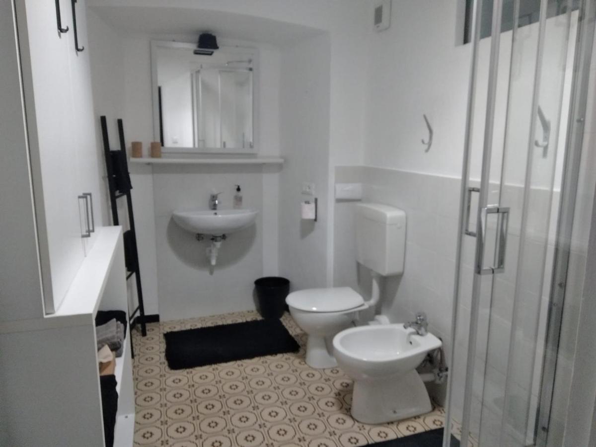 Virginias B&B Савона Екстер'єр фото