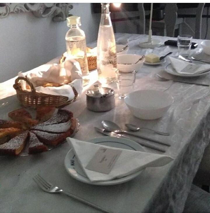 Virginias B&B Савона Екстер'єр фото